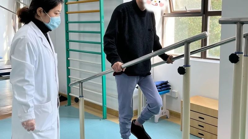 日间照料中心康复器材如何选择？揭秘关键指标与选购要点