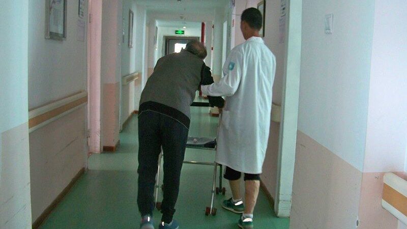 农村养老政策补贴的对象主要包括以下几类：