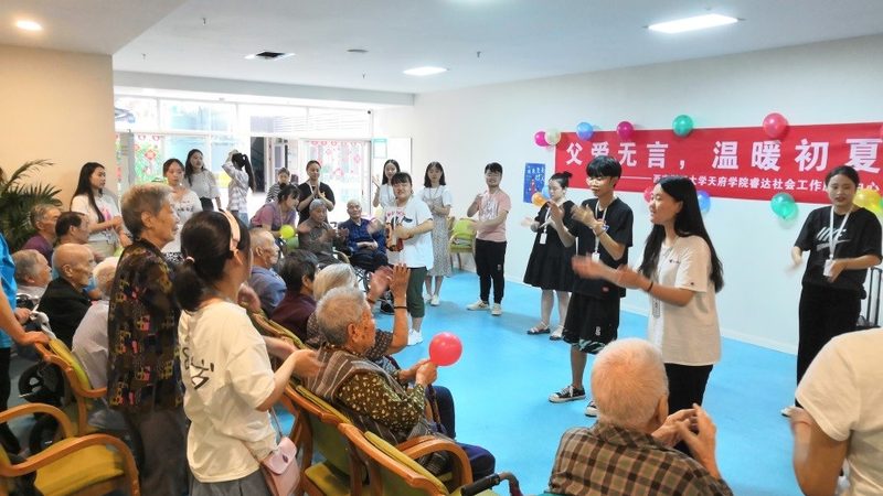 成都专业陪护公司排名背后的考量因素