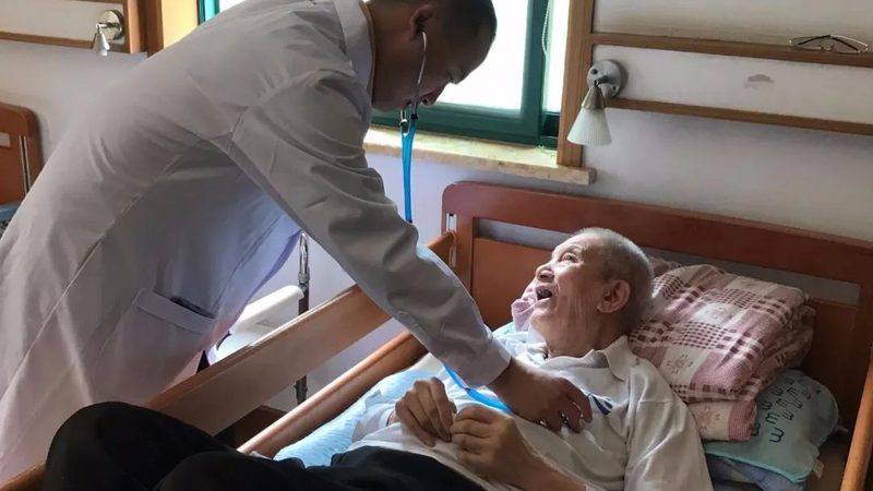 医院陪护价格构成解析